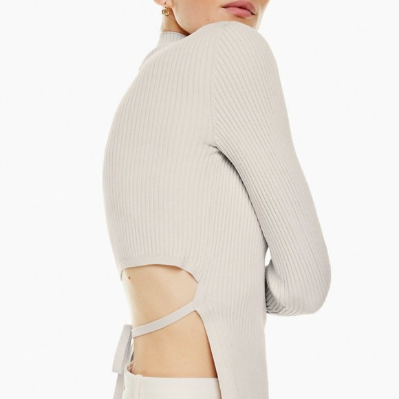 Babaton Tops - 99% NEW ARITZIA Babaton Sculpt Knit Tie Back Sweater in Matte Pearl